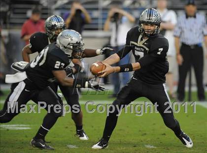 Thumbnail 2 in Hamilton vs. Desert Ridge (AIA State 5A-I Final) photogallery.