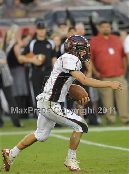 Thumbnail 3 in Hamilton vs. Desert Ridge (AIA State 5A-I Final) photogallery.