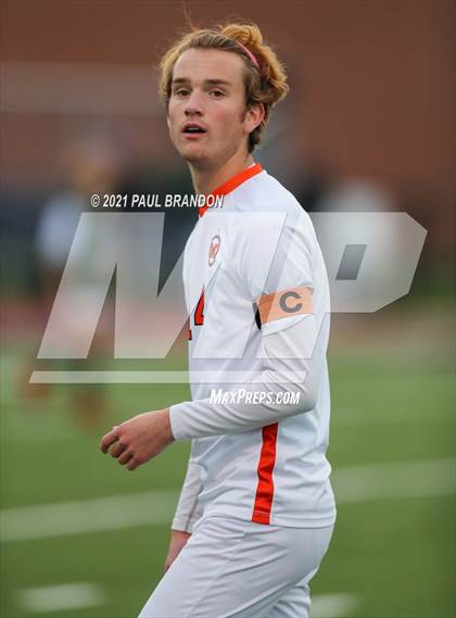 Thumbnail 2 in Montville vs Griswold (ECC D2 Final) photogallery.