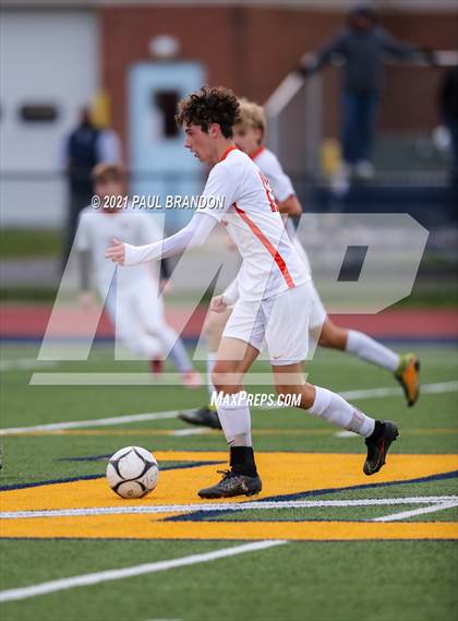 Thumbnail 3 in Montville vs Griswold (ECC D2 Final) photogallery.