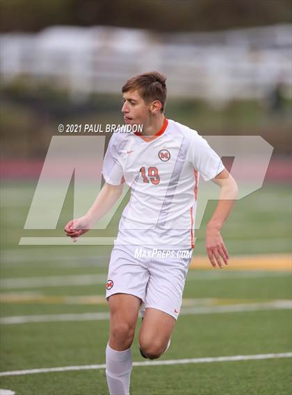 Thumbnail 3 in Montville vs Griswold (ECC D2 Final) photogallery.