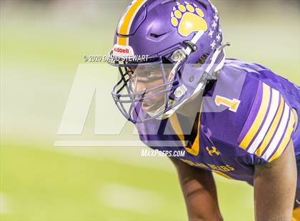 Thumbnail 3 in Canton Central Catholic @ Jackson photogallery.