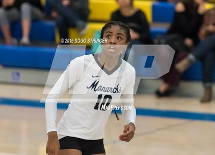 Thumbnail 3 in Archbishop Mitty vs. Sacred Heart Cathedral Preparatory (CIF-CCS Open Div. Semi-finals) photogallery.