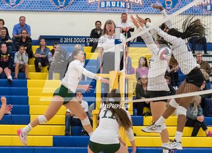 Thumbnail 1 in Archbishop Mitty vs. Sacred Heart Cathedral Preparatory (CIF-CCS Open Div. Semi-finals) photogallery.