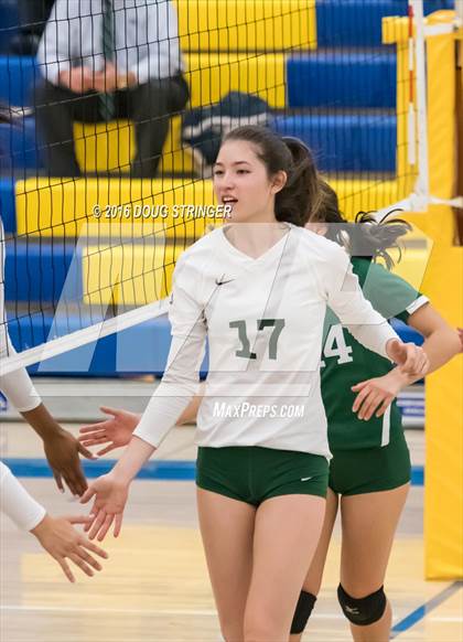 Thumbnail 2 in Archbishop Mitty vs. Sacred Heart Cathedral Preparatory (CIF-CCS Open Div. Semi-finals) photogallery.