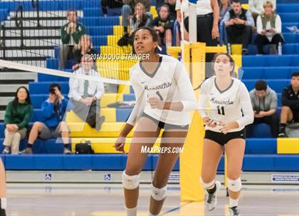 Thumbnail 3 in Archbishop Mitty vs. Sacred Heart Cathedral Preparatory (CIF-CCS Open Div. Semi-finals) photogallery.