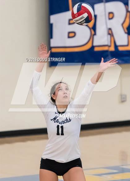 Thumbnail 1 in Archbishop Mitty vs. Sacred Heart Cathedral Preparatory (CIF-CCS Open Div. Semi-finals) photogallery.