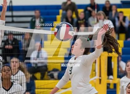 Thumbnail 3 in Archbishop Mitty vs. Sacred Heart Cathedral Preparatory (CIF-CCS Open Div. Semi-finals) photogallery.