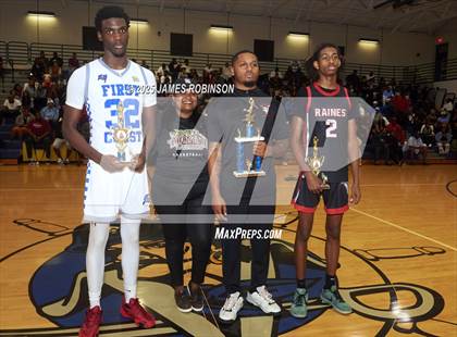 Thumbnail 3 in First Coast (Northwest Classic Awards Ceremony) photogallery.
