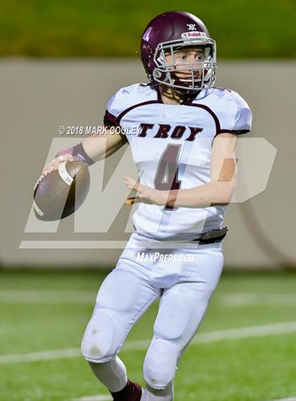Thumbnail 2 in Franklin vs. Troy (UIL 3A D1 Area) photogallery.