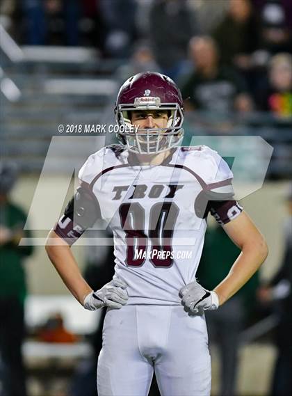 Thumbnail 1 in Franklin vs. Troy (UIL 3A D1 Area) photogallery.