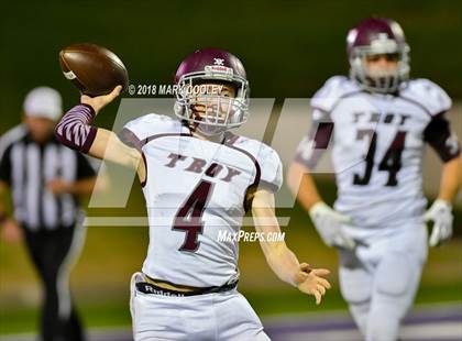 Thumbnail 1 in Franklin vs. Troy (UIL 3A D1 Area) photogallery.