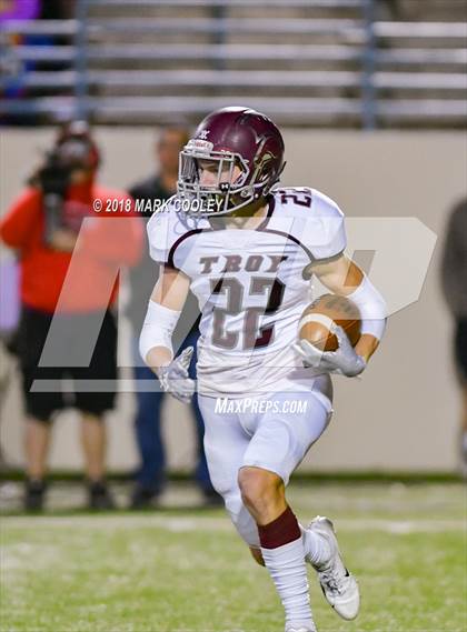 Thumbnail 3 in Franklin vs. Troy (UIL 3A D1 Area) photogallery.