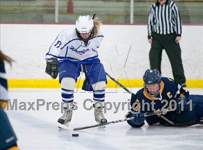 Thumbnail 3 in Red Wing vs Fargo North (Schwan Cup Semifinal) photogallery.