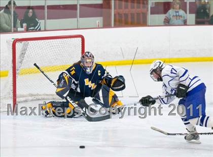 Thumbnail 3 in Red Wing vs Fargo North (Schwan Cup Semifinal) photogallery.