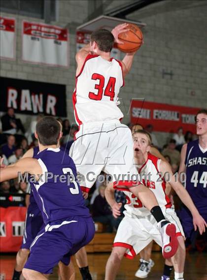 Thumbnail 1 in Shasta vs. Foothill photogallery.