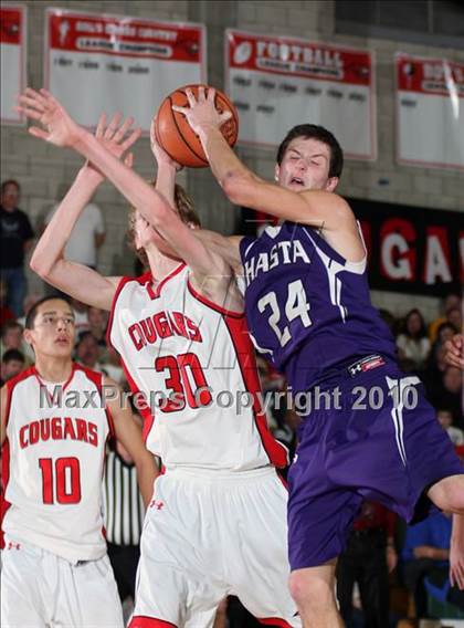 Thumbnail 2 in Shasta vs. Foothill photogallery.