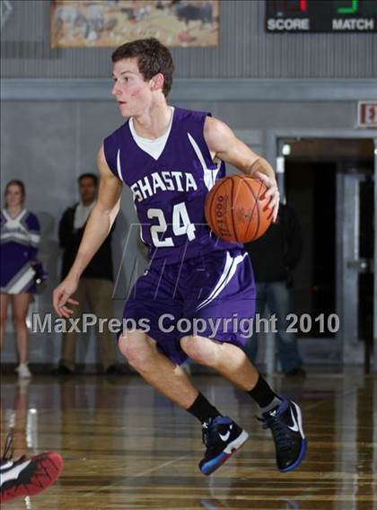 Thumbnail 3 in Shasta vs. Foothill photogallery.