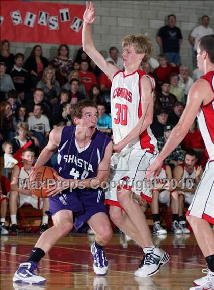 Thumbnail 3 in Shasta vs. Foothill photogallery.