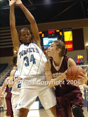 Thumbnail 1 in Bishop's vs. La Jolla Country Day (SDS D4 Final) photogallery.