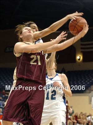 Thumbnail 3 in Bishop's vs. La Jolla Country Day (SDS D4 Final) photogallery.
