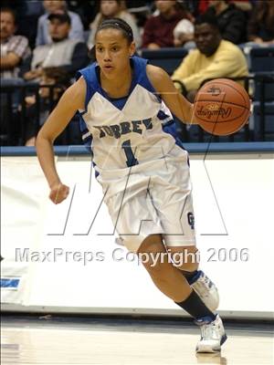 Thumbnail 3 in Bishop's vs. La Jolla Country Day (SDS D4 Final) photogallery.