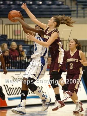 Thumbnail 3 in Bishop's vs. La Jolla Country Day (SDS D4 Final) photogallery.