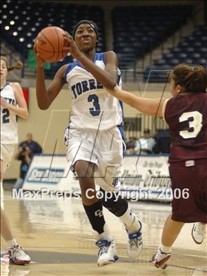 Thumbnail 2 in Bishop's vs. La Jolla Country Day (SDS D4 Final) photogallery.