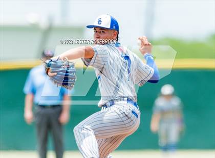 Thumbnail 3 in Santa Gertrudis Academy vs. London (UIL 3A Regional Finals) photogallery.