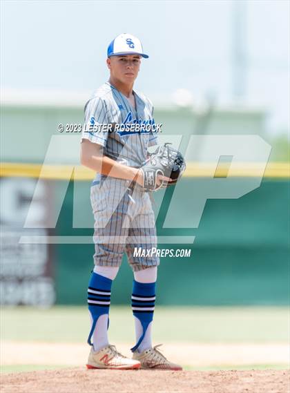 Thumbnail 3 in Santa Gertrudis Academy vs. London (UIL 3A Regional Finals) photogallery.