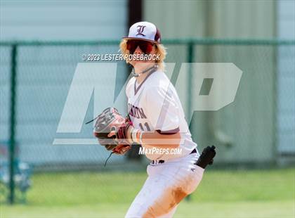 Thumbnail 3 in Santa Gertrudis Academy vs. London (UIL 3A Regional Finals) photogallery.