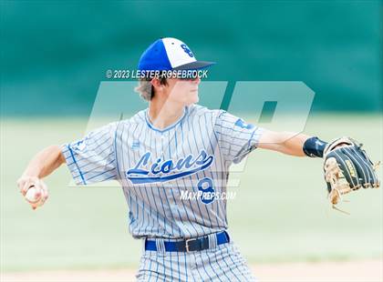 Thumbnail 1 in Santa Gertrudis Academy vs. London (UIL 3A Regional Finals) photogallery.