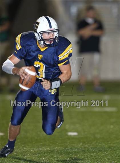 Thumbnail 1 in DeSoto @ Stony Point photogallery.