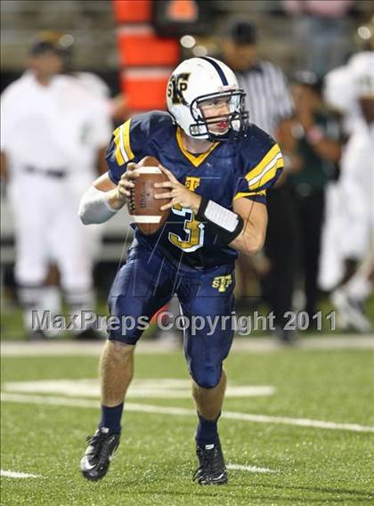 Thumbnail 1 in DeSoto @ Stony Point photogallery.