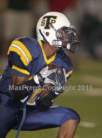 Thumbnail 2 in DeSoto @ Stony Point photogallery.