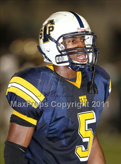 Thumbnail 2 in DeSoto @ Stony Point photogallery.