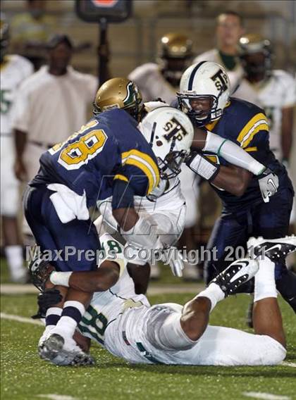 Thumbnail 3 in DeSoto @ Stony Point photogallery.