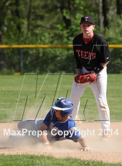 Thumbnail 2 in Tourtellotte Memorial @ Lyman Memorial photogallery.