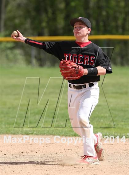 Thumbnail 3 in Tourtellotte Memorial @ Lyman Memorial photogallery.