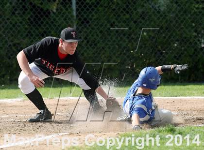 Thumbnail 1 in Tourtellotte Memorial @ Lyman Memorial photogallery.