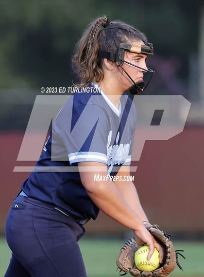 Thumbnail 1 in Pope @ Lassiter photogallery.