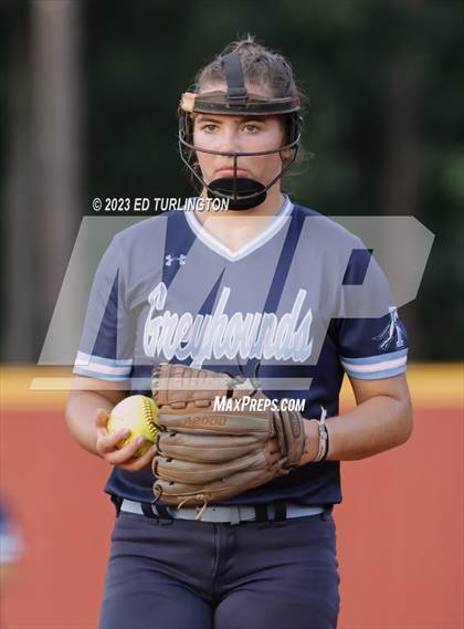 Thumbnail 3 in Pope @ Lassiter photogallery.