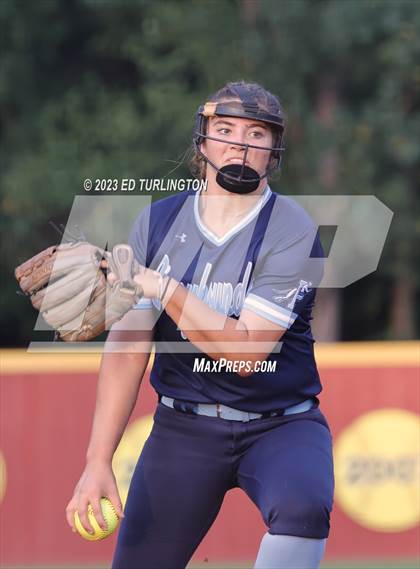 Thumbnail 1 in Pope @ Lassiter photogallery.