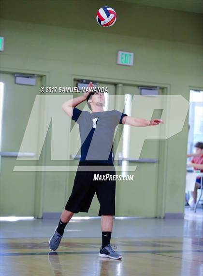 Thumbnail 3 in Bright Star vs. Lincoln (CIF LACS D4 Final) photogallery.
