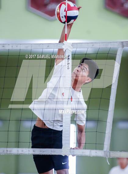 Thumbnail 2 in Bright Star vs. Lincoln (CIF LACS D4 Final) photogallery.
