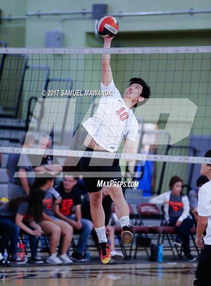 Thumbnail 3 in Bright Star vs. Lincoln (CIF LACS D4 Final) photogallery.