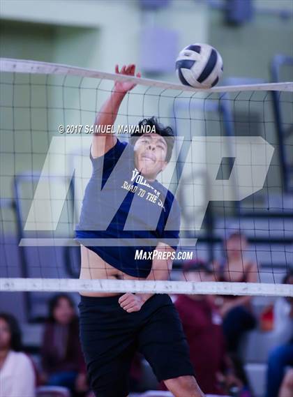 Thumbnail 1 in Bright Star vs. Lincoln (CIF LACS D4 Final) photogallery.