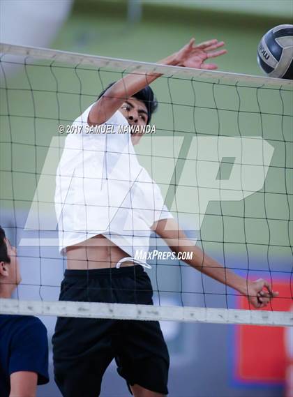 Thumbnail 1 in Bright Star vs. Lincoln (CIF LACS D4 Final) photogallery.