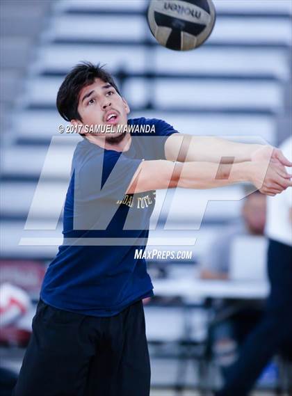 Thumbnail 3 in Bright Star vs. Lincoln (CIF LACS D4 Final) photogallery.