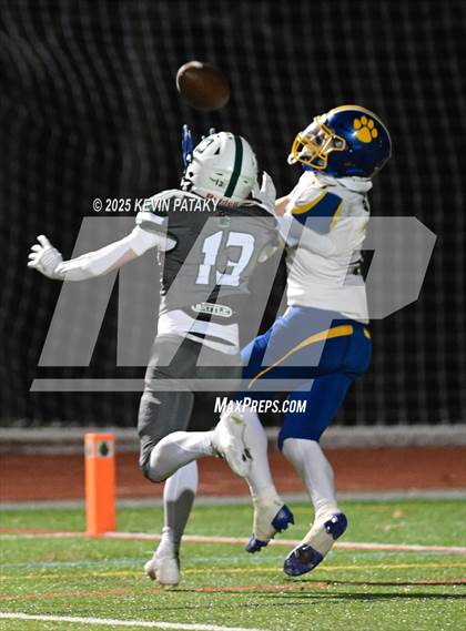 Thumbnail 3 in Brookfield @ Guilford (CIAC Class M Quarterfinal) photogallery.